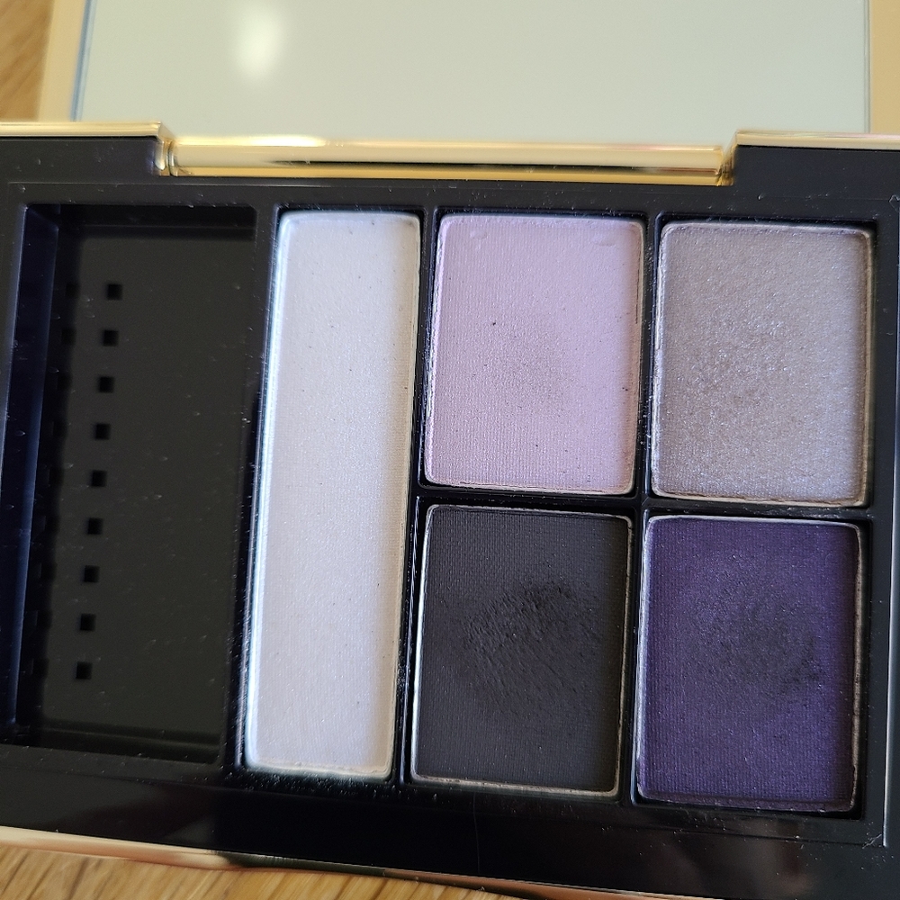Estee Lauder Sculpting Eyeshadow palette - Picture 2 of 5